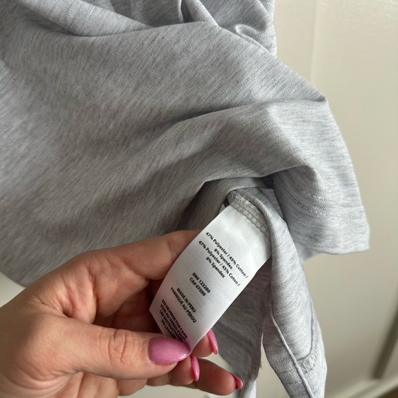 Travis Matthew Light Gray Polo Shirt like new - Picture 4 of 4